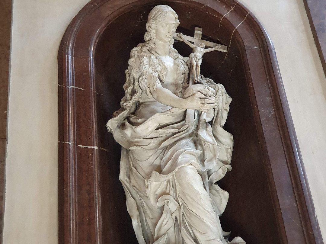 Kostel Svateho Frantiska Z Assisi-布拉格必去景点