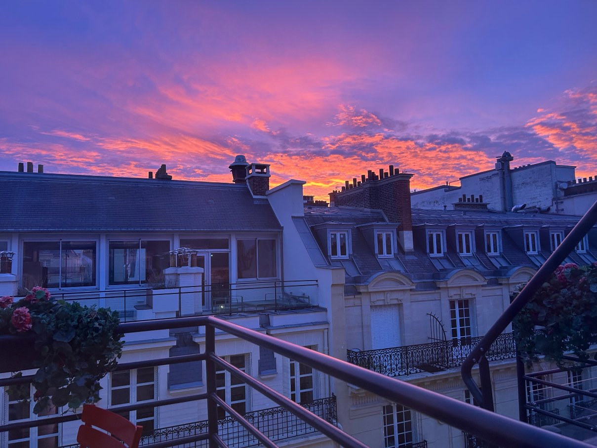 爱思得阿斯特拉歌剧院酒店-客卧