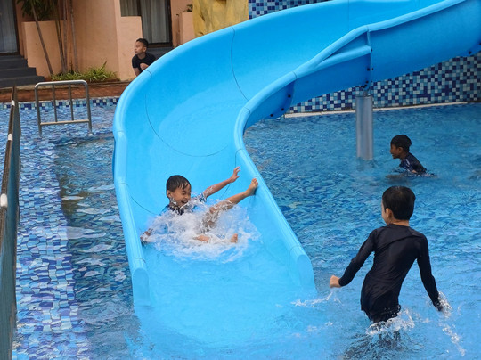 珍拉汀假日别墅度假村主图