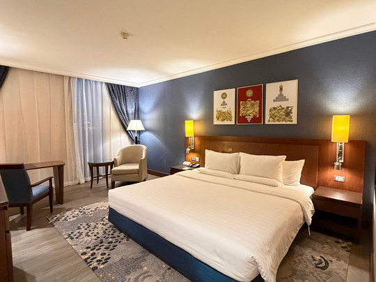 曼谷素万那普机场凯悦酒店主图