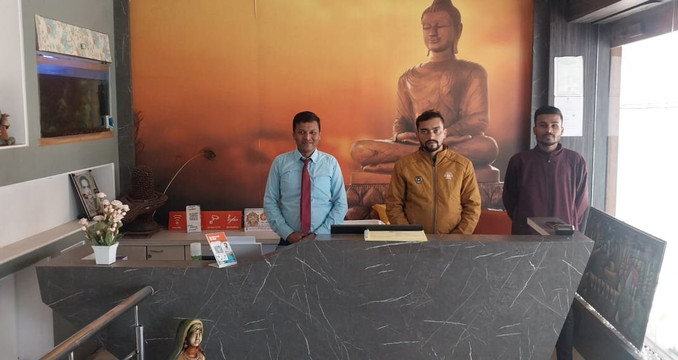 OYO 23593 Rudraksh Inn