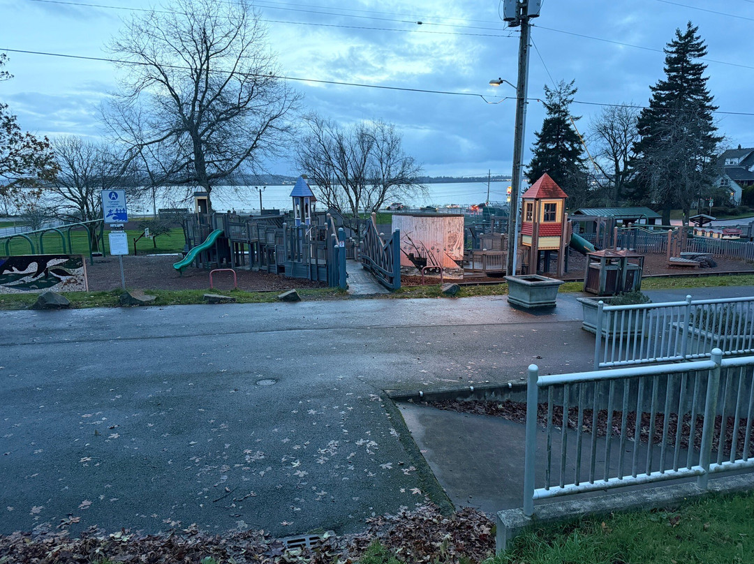 Tapiola Park-阿斯托里亚必去景点