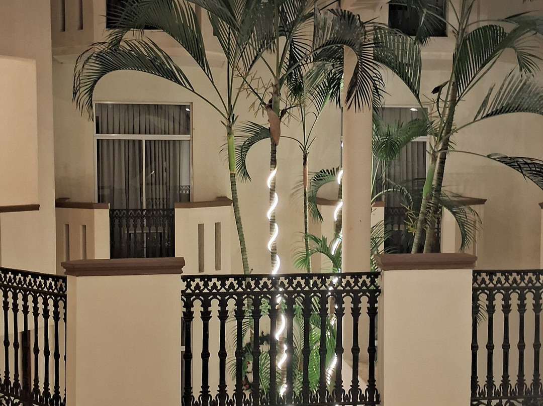 The Ocean Pearl Hotel主图