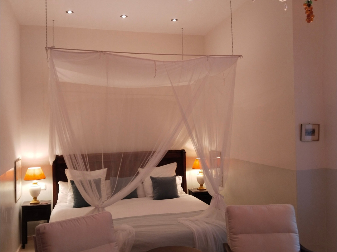 拉弗恩特德拉伊格拉酒店主图