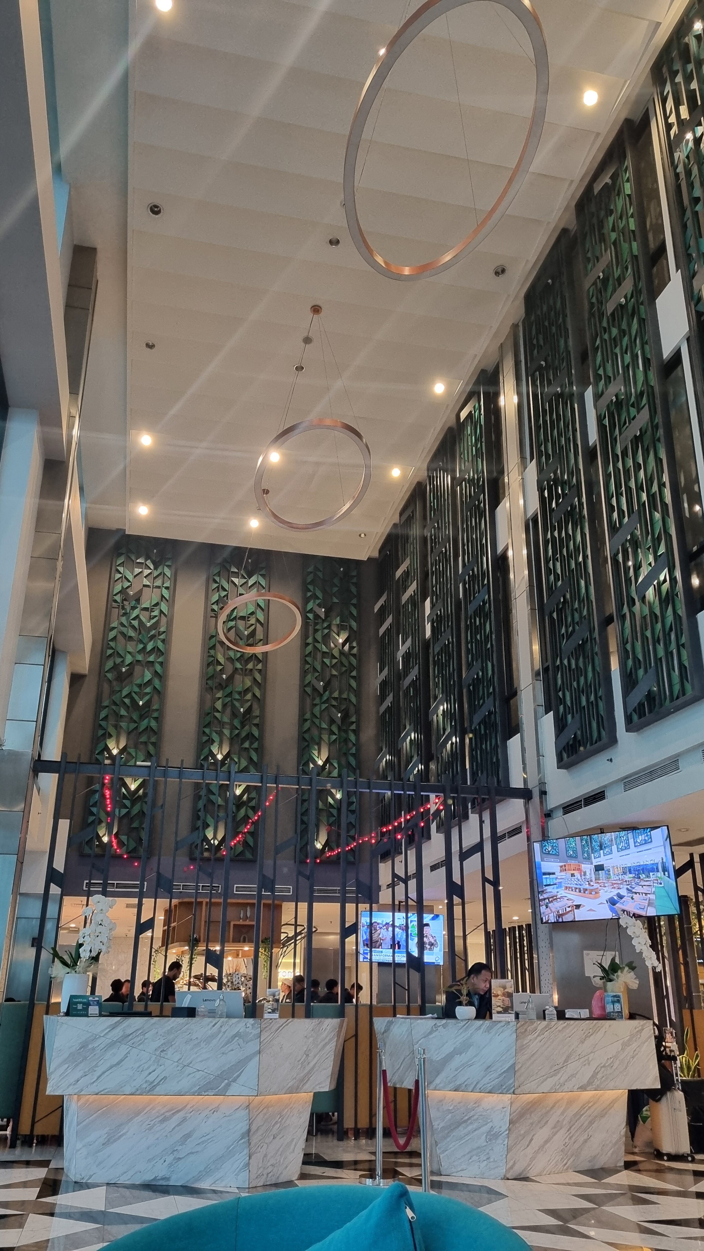 THE 1O1 Jakarta Airport CBC-浴室