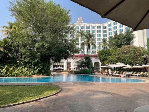 孟买里拉酒店主图