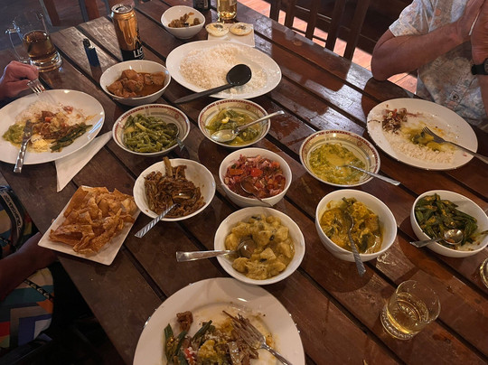 Golden Rainbow Restaurant