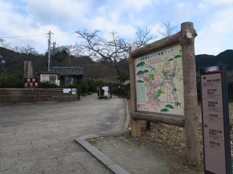 石舞台古坟-明日香村必去景点