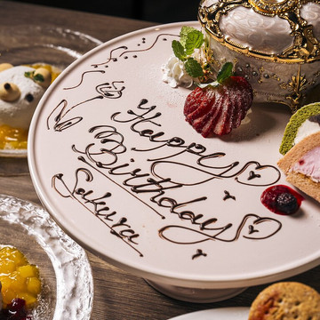 アタッチメント 新宿店