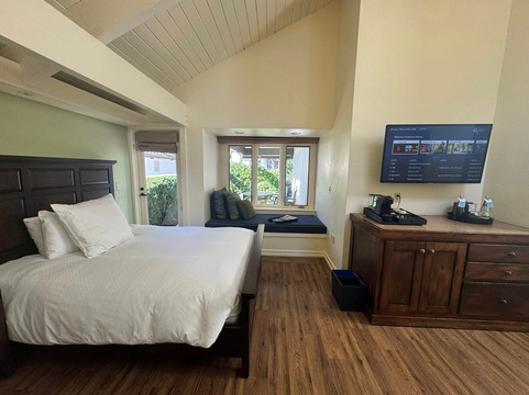 鹑园高尔夫球会主图