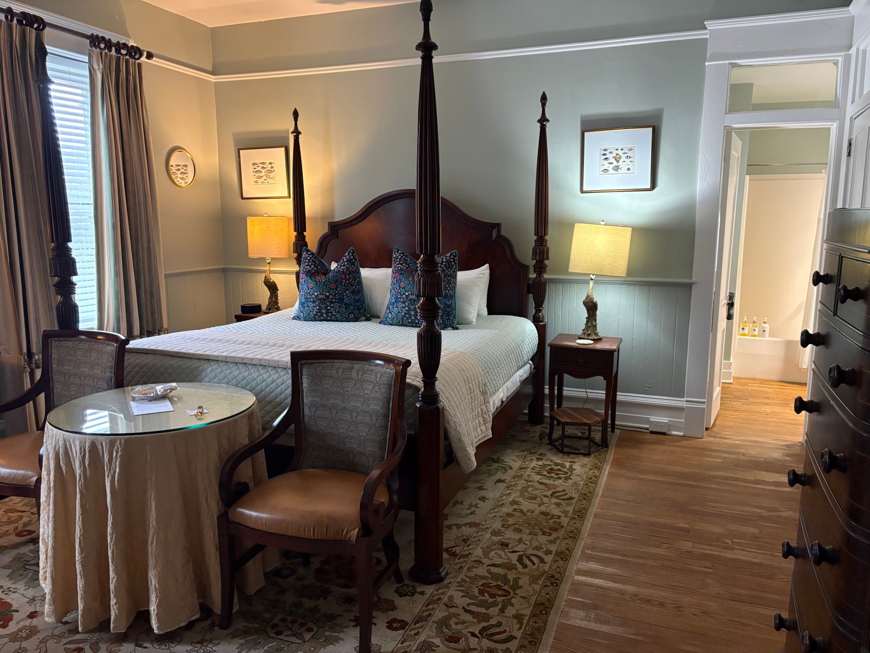 因内尔班克斯旅馆-官方