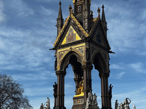 The Albert Memorial-伦敦必去景点