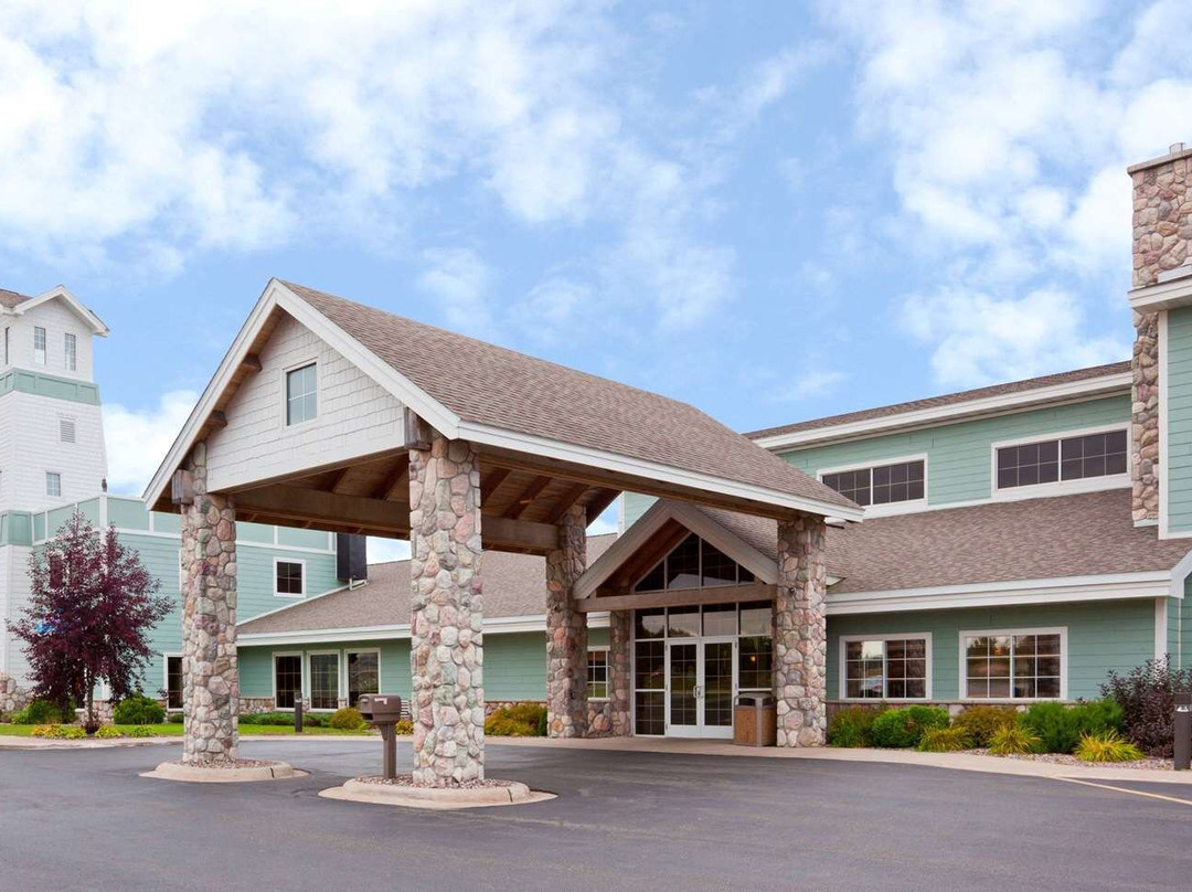 Shingleton酒店住宿-AmericInn by Wyndham Wetmore Munising