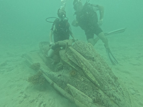 DivePoint Rannalhi-绚丽岛必去景点