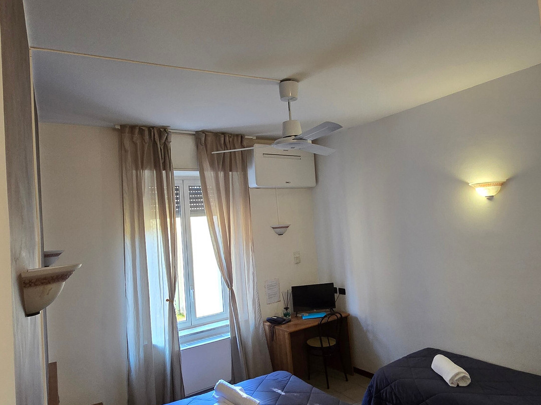 马里诺尼酒店主图