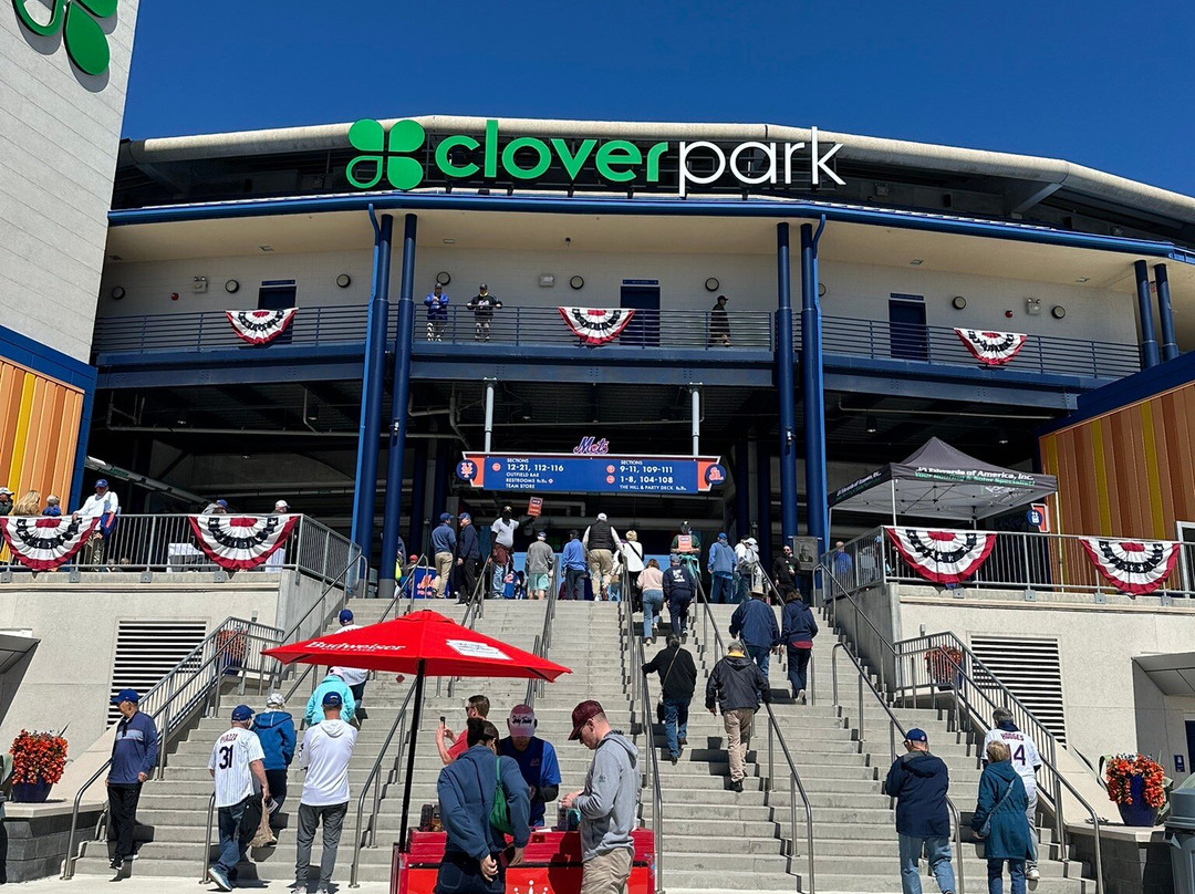 Clover Park-圣露西港必去景点
