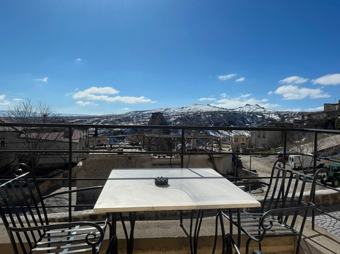 卡帕多克斯洞穴酒店主图