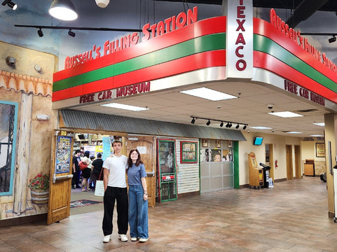 Russell's Truck and Travel Center-Glenrio必去景点