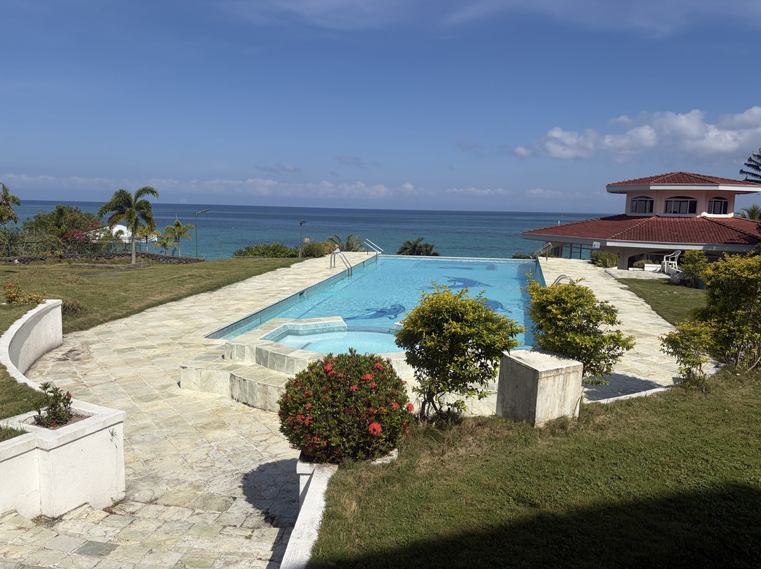 舍伍德湾水上度假村及潜水学校主图