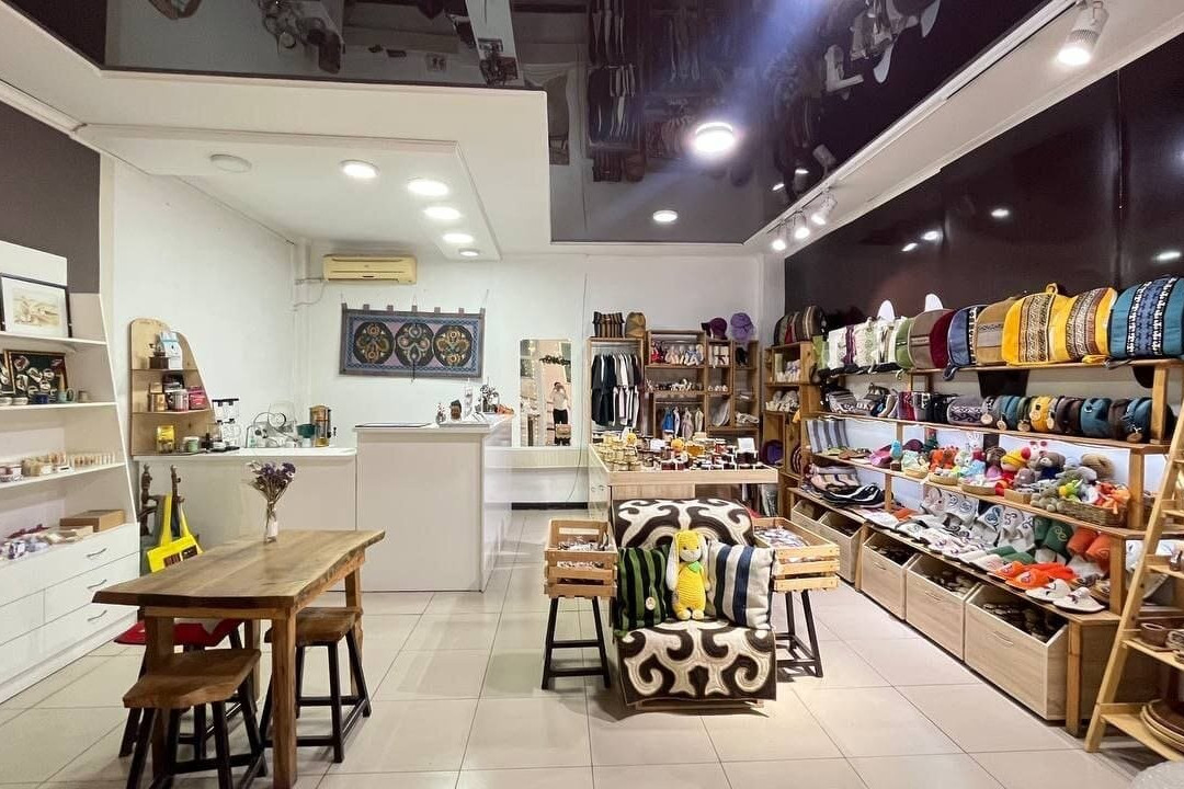 Nomad Store-Osh必去景点