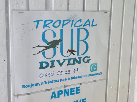Tropicalsub Diving-Deshaies必去景点