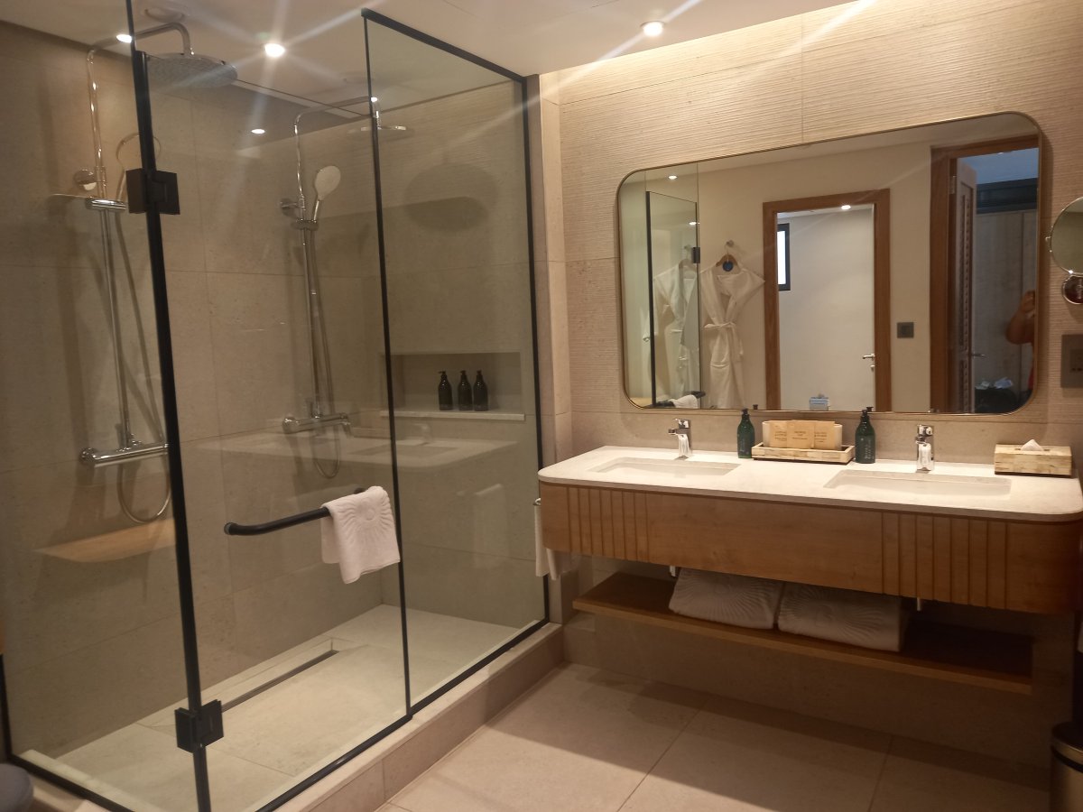 山德拉妮巨浪水疗度假村-浴室