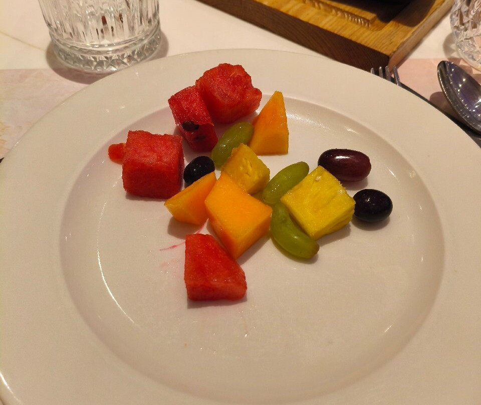 孟买金翅雀酒店主图