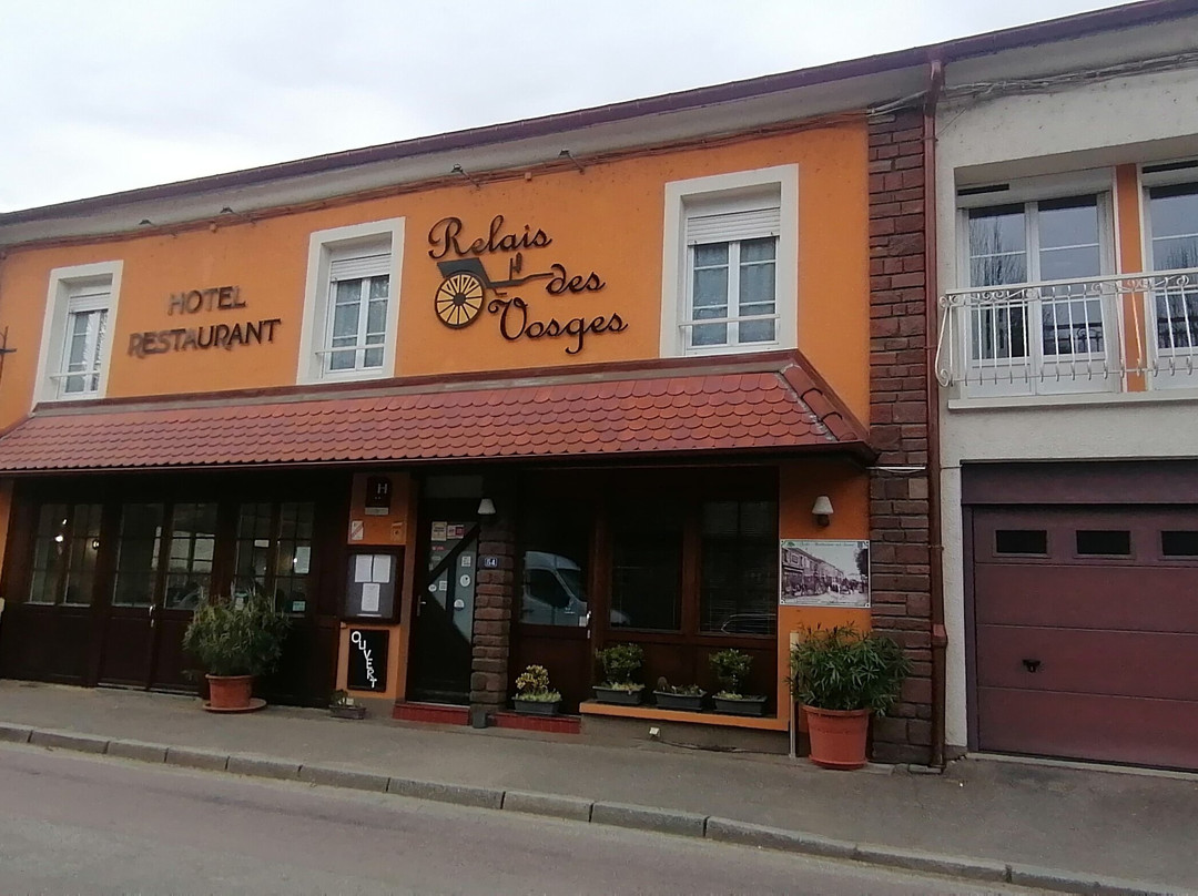 瑞雷沃斯格斯酒店主图