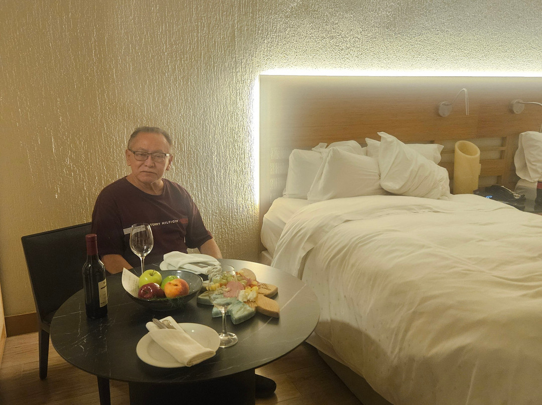 苏米亚卡米诺里尔酒店主图