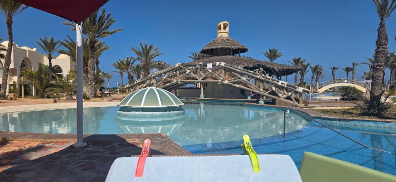 杰尔巴哈斯尔珍贵塔拉索 Spa 酒店-旅行者