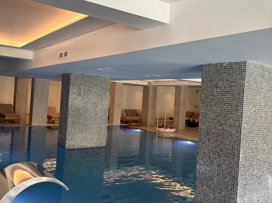 古韦斯水上乐园假日度假村主图