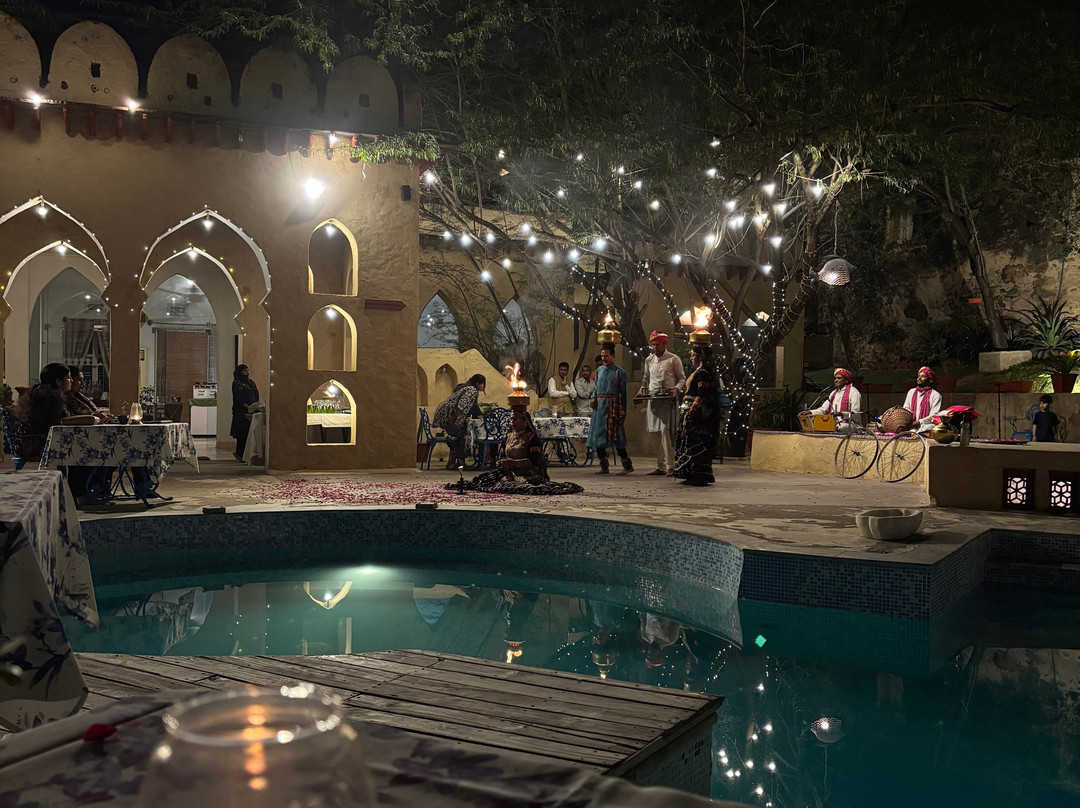 尼姆拉纳斯-克斯罗利希尔堡主图