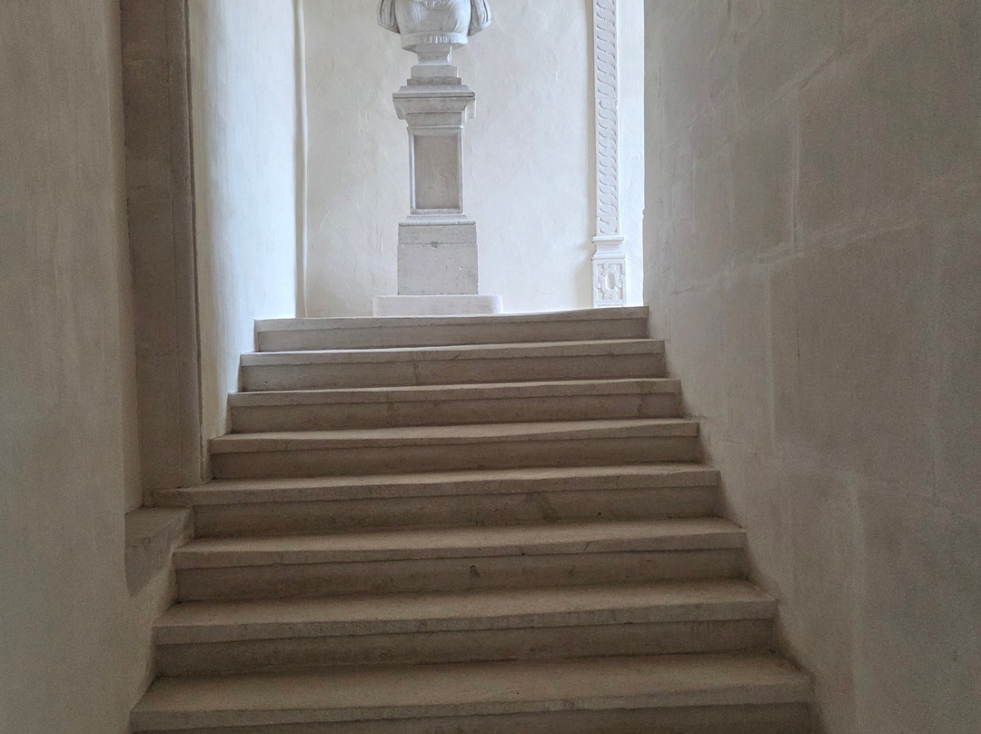 Monument à Jeanne d’Arc – Neufchâteau-Neufchateau必去景点