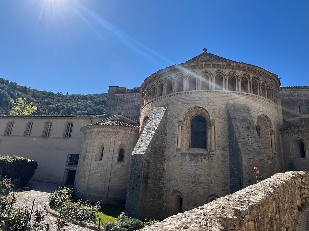 Abbaye de Saint-Guilhem-le-Desert-Saint-Guilhem-le-Desert必去景点