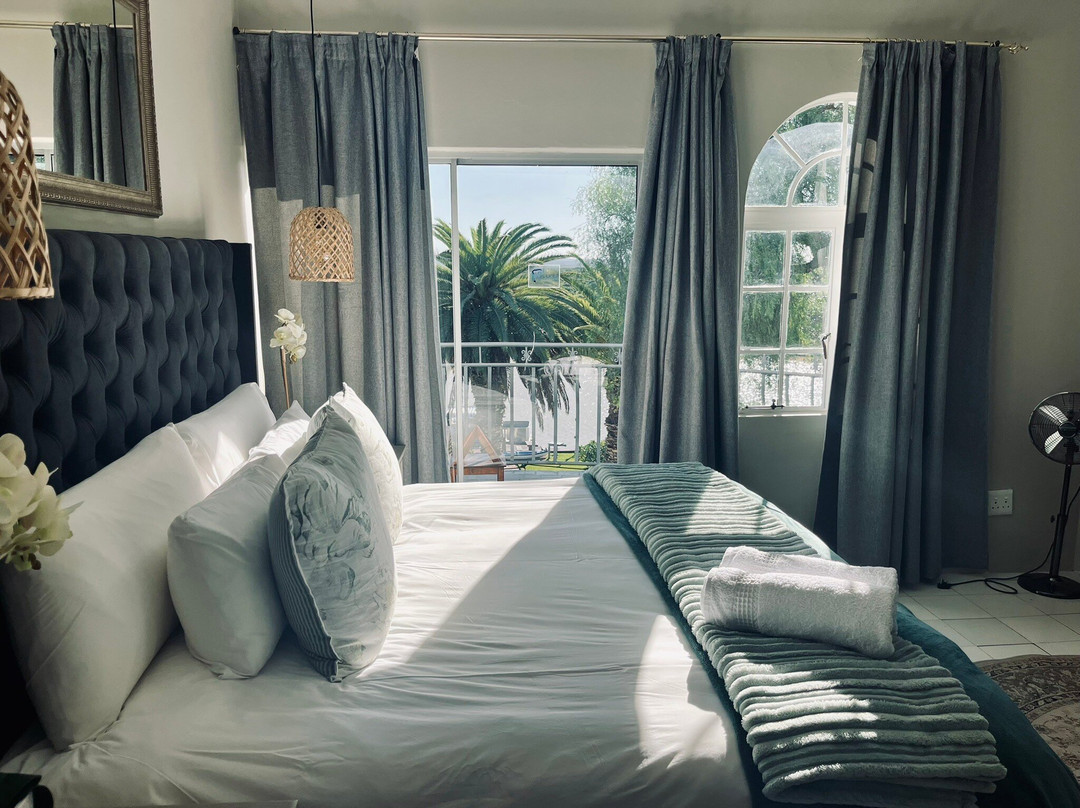 Addo Riverside Manor