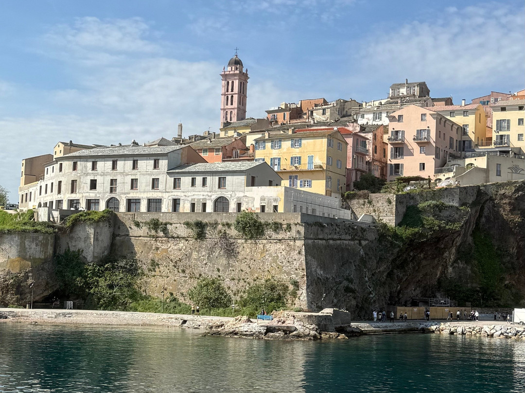 Cathédrale Sainte-Marie de Bastia-Bastia必去景点
