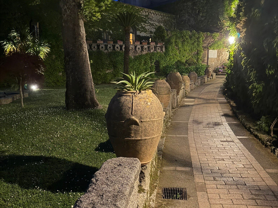 塞姆柏郎别墅酒店主图