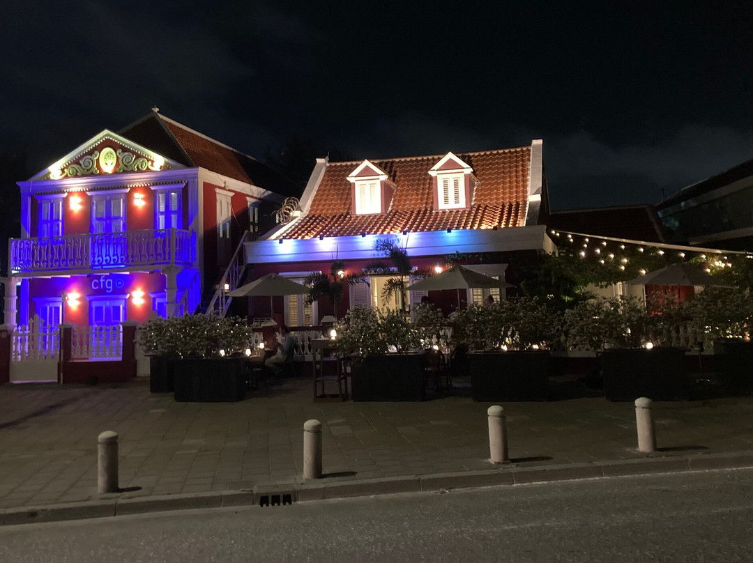 阿维拉海滩酒店主图