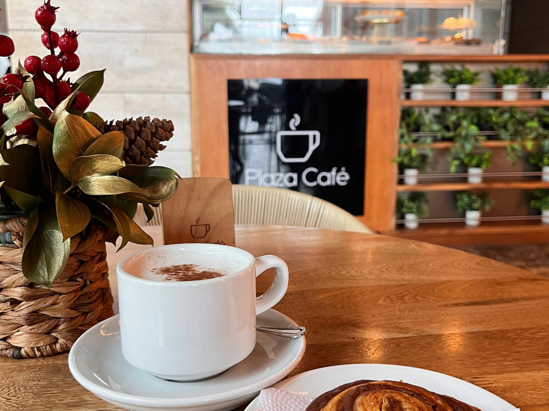 Plaza Café