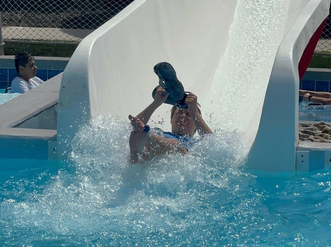 Summer Waves Water Park-吉柯岛必去景点