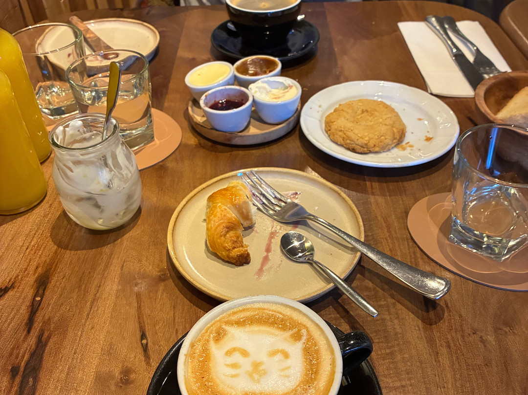 费耶罗酒店主图