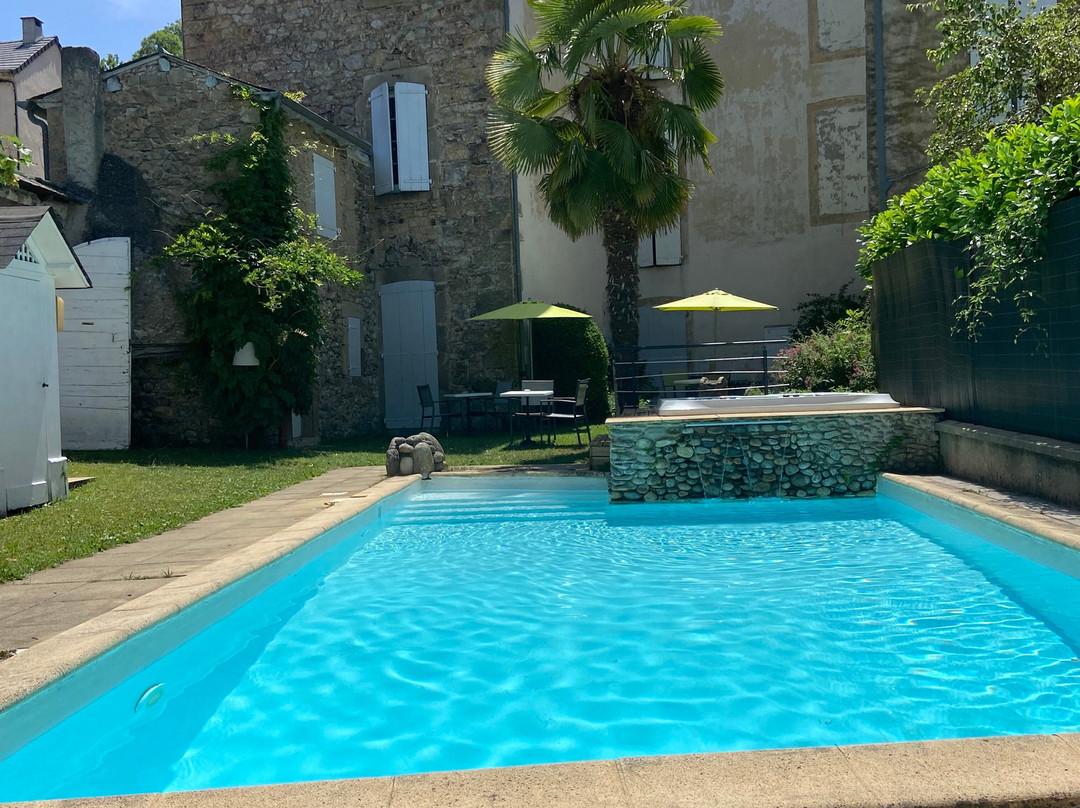 Le Midi Papillon Hotel主图