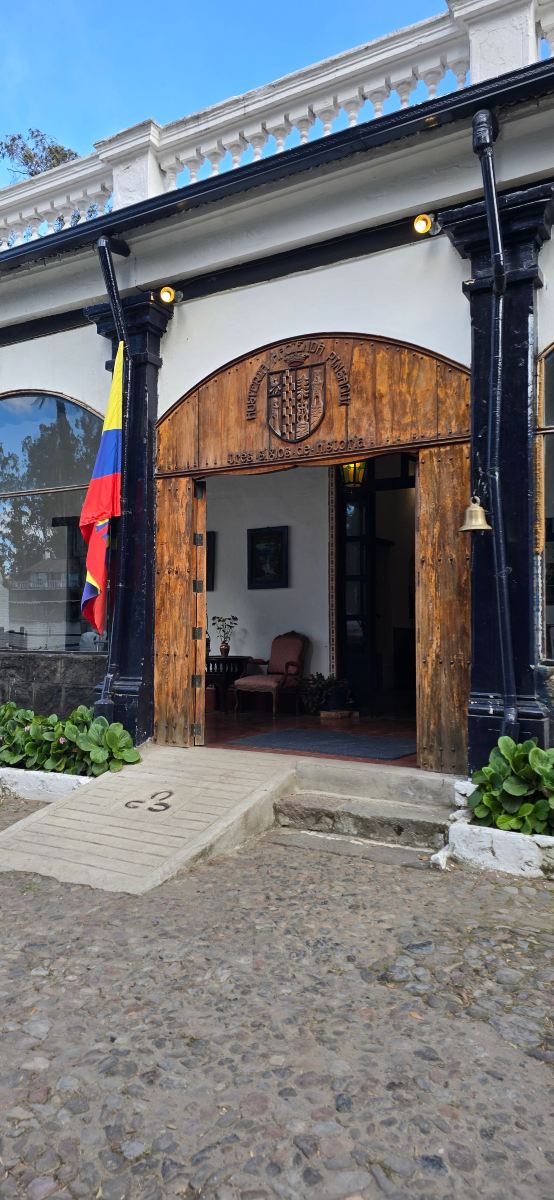 平萨奇庄园酒店-旅行者