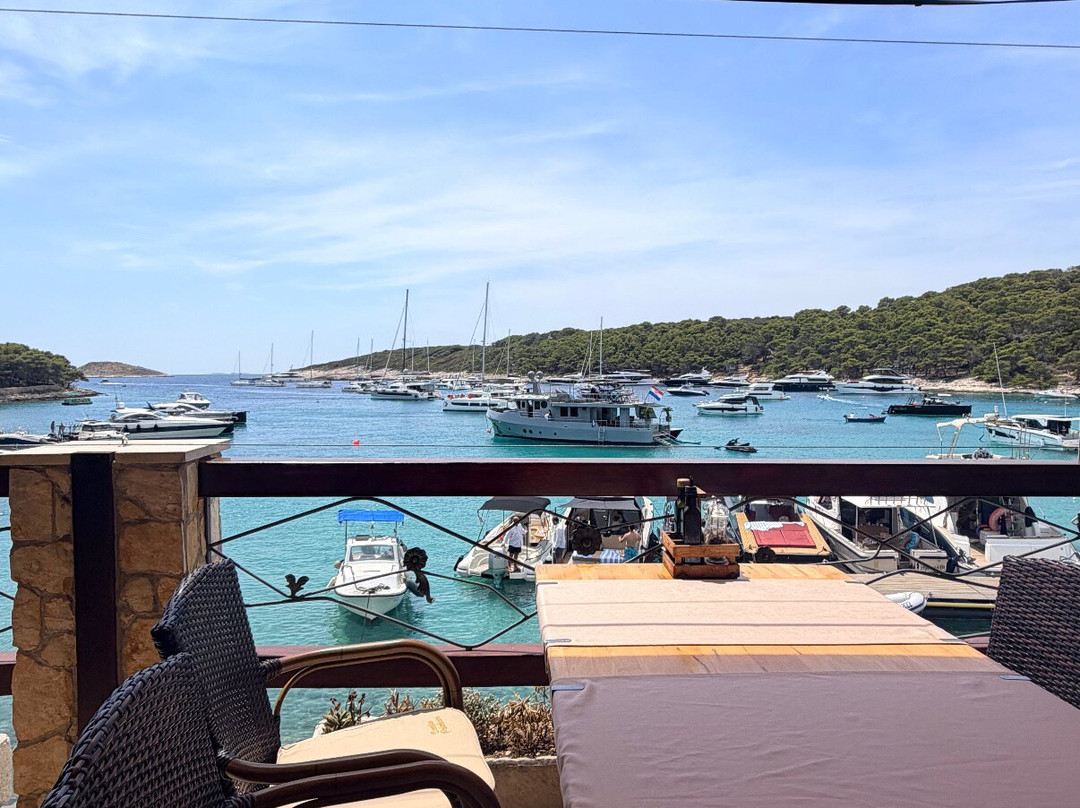 Island Travel Brac-苏佩塔尔必去景点