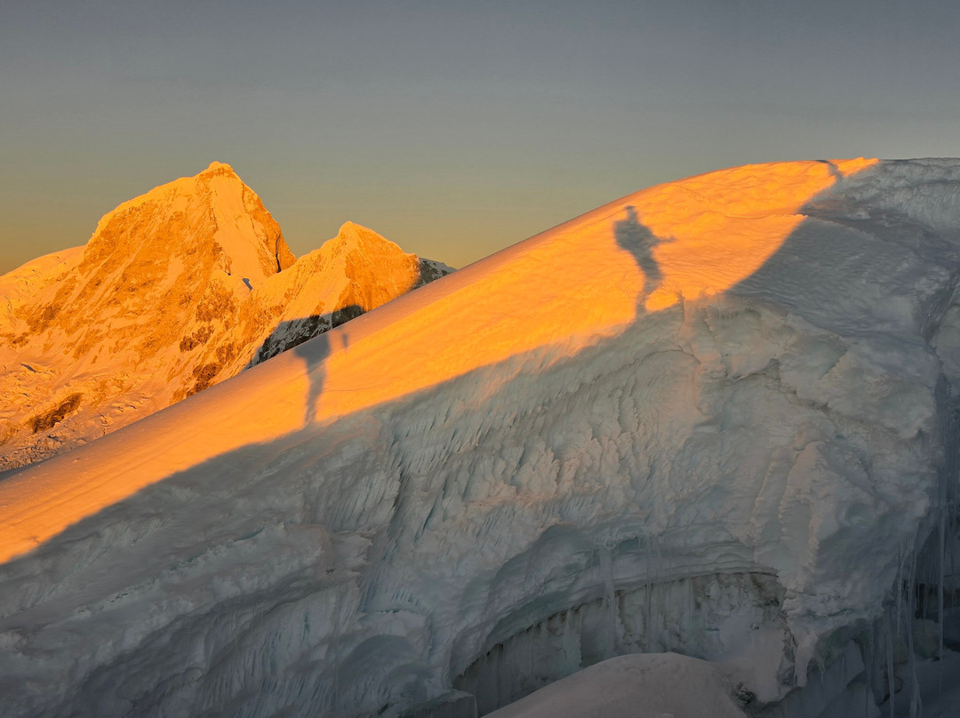 Andes Climbing Expeditions-瓦拉斯必去景点