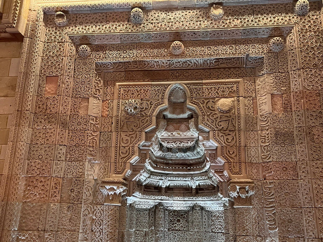 Sungurbey Cami ve Bedesteni-Nigde必去景点