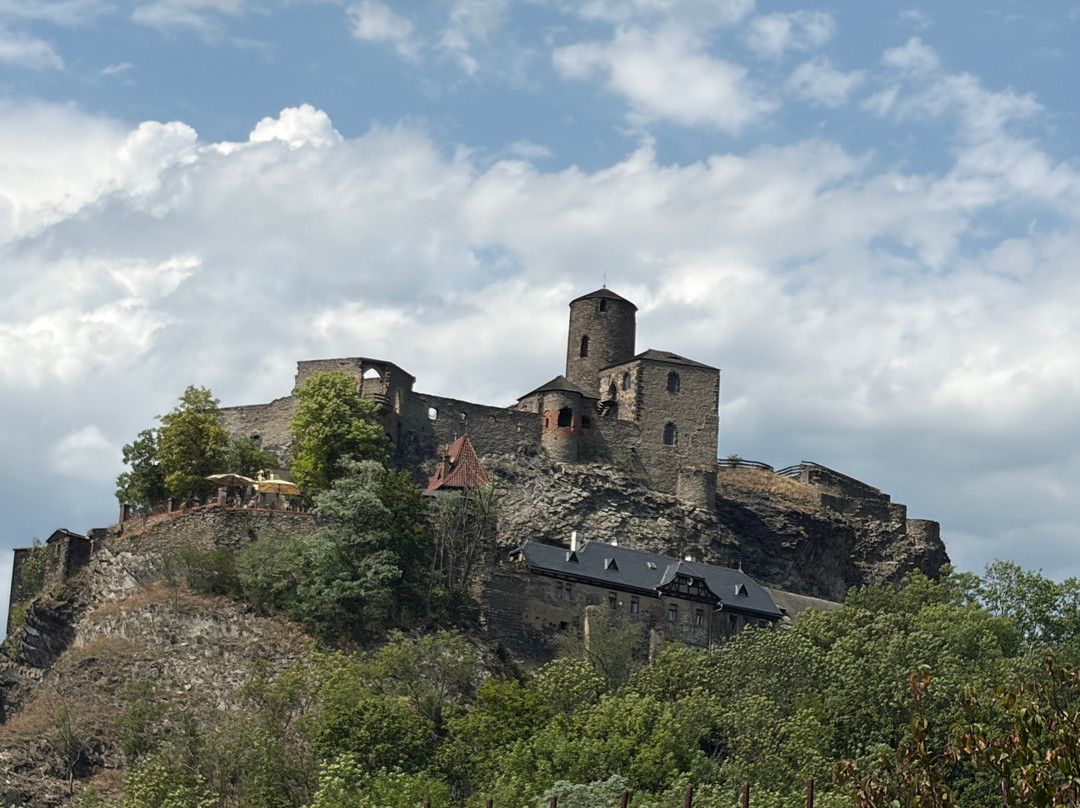 Strekov Castle-拉贝河畔乌斯季必去景点