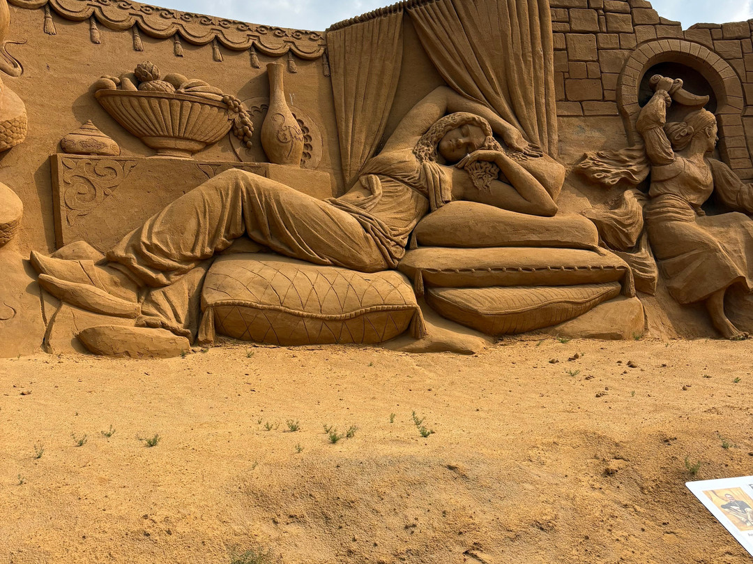 Sandskulpturfestival i Soendervig-灵克宾必去景点