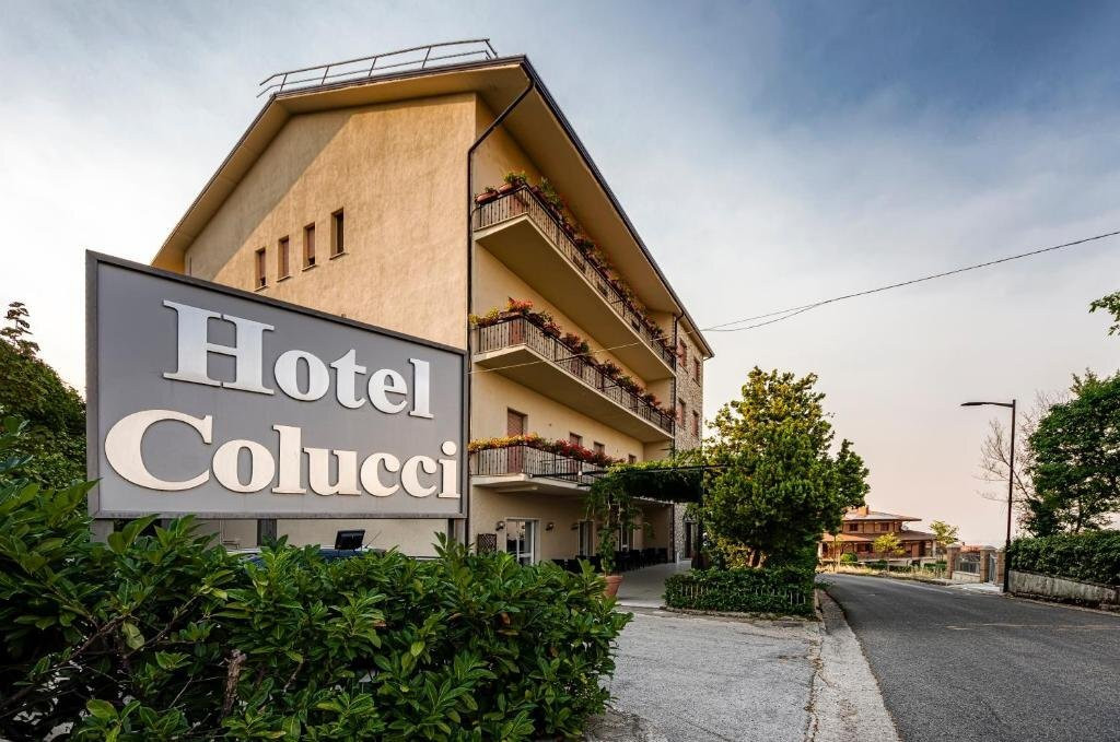 Nusco酒店住宿-Hotel Colucci