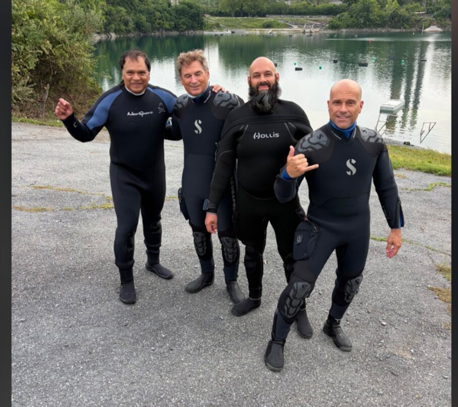 Scuba Guru - Diving Certification and Classes-布兰斯堡必去景点